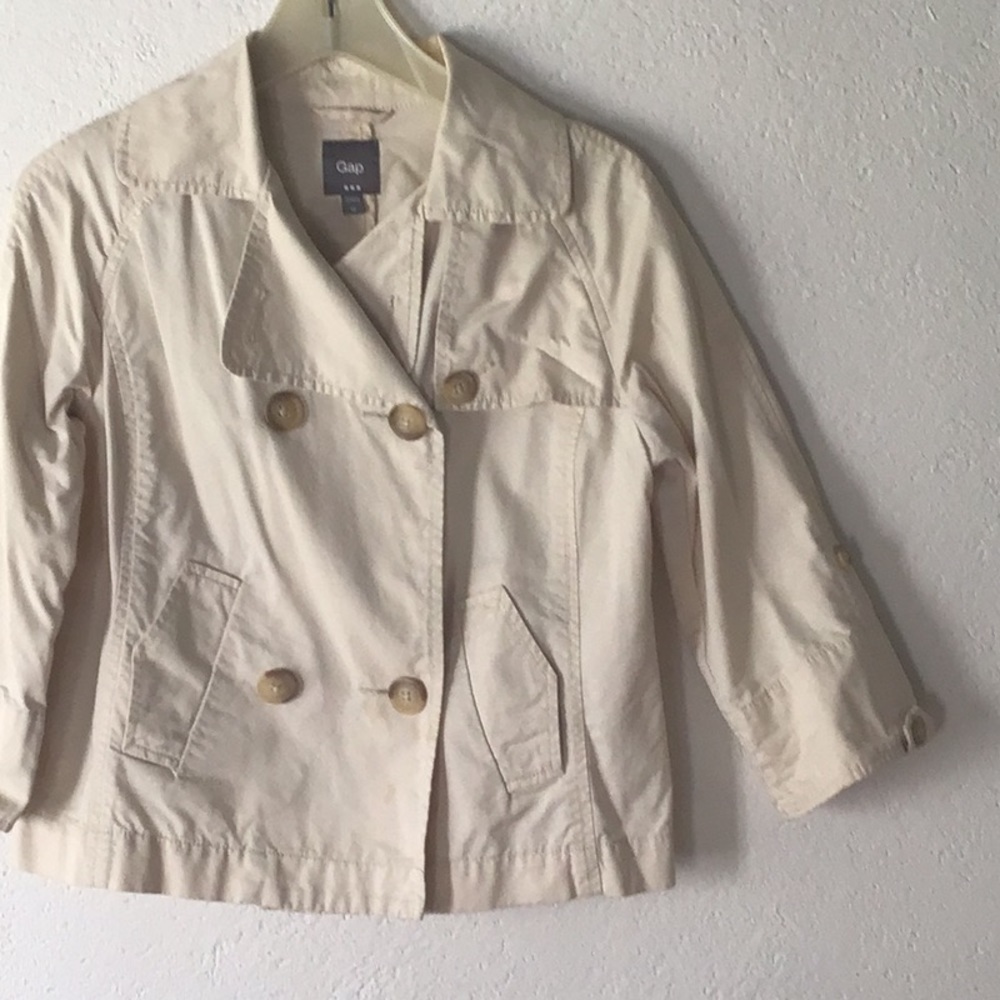 Gap Women’s 3/4 Sleeve Double Breasted Jacket